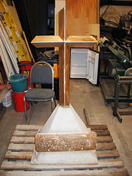 DIT Cross