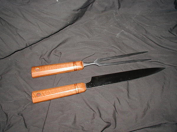 Carving set