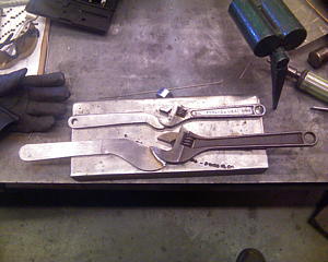 Crescent Twisting Wrenches