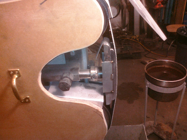 Curved platten